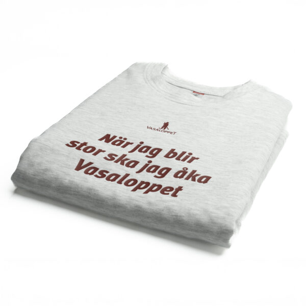 Privat: T-shirt (barn) ljusgrå ”När jag blir stor ska jag åka Vasaloppet” - Bild 3